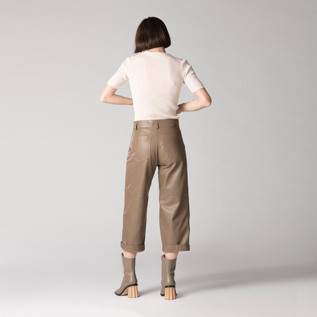 Gen Crop Pants - Earth