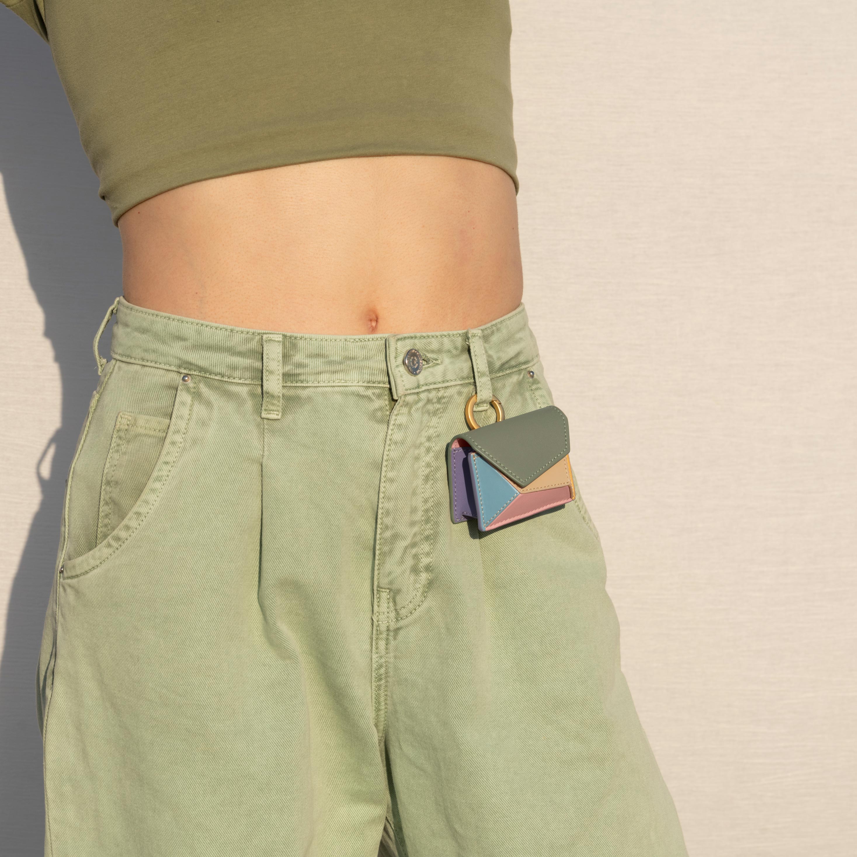 Naomi AirPods Case - Pastel